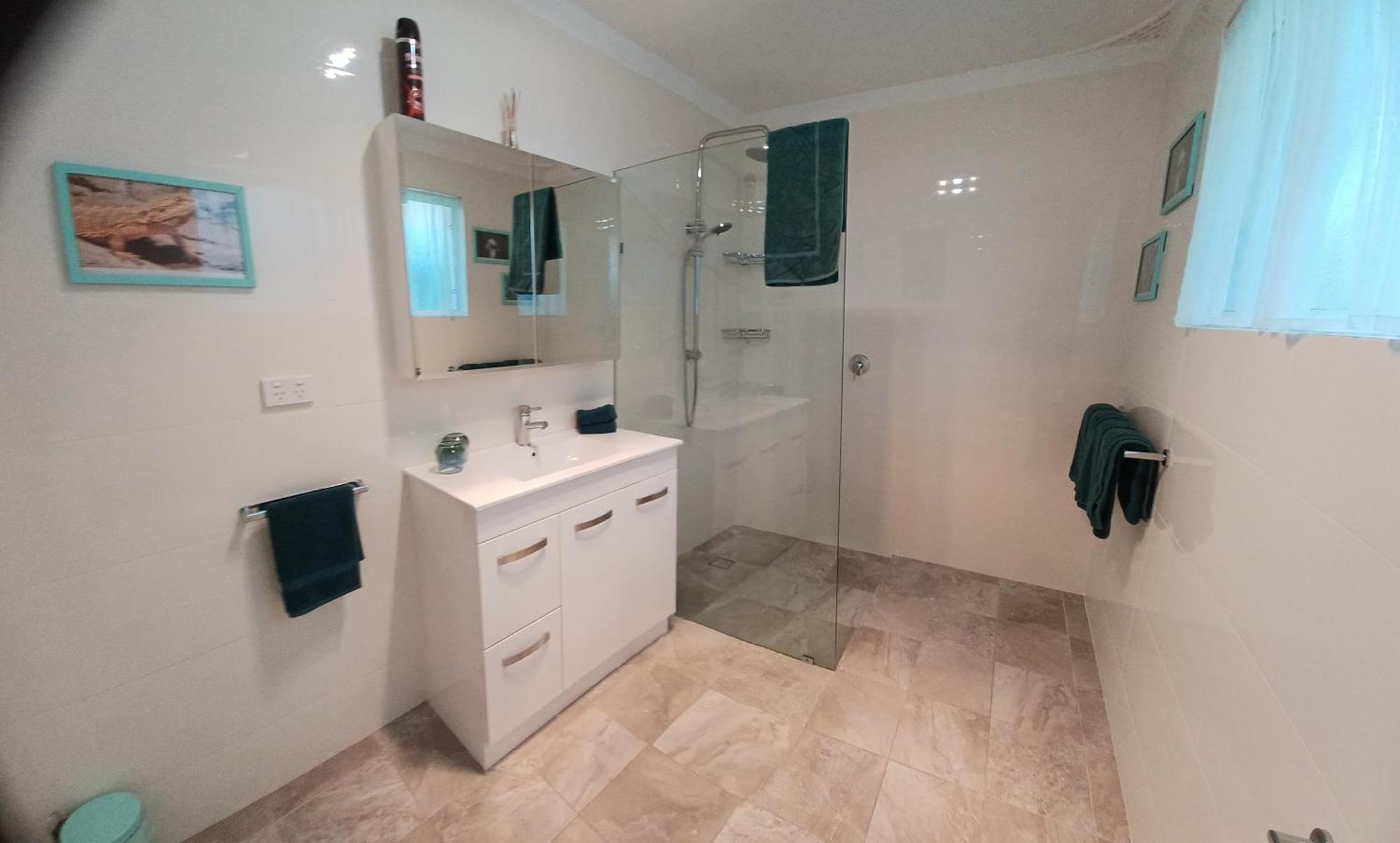 Palm Beach Guest House Рокингем Экстерьер фото