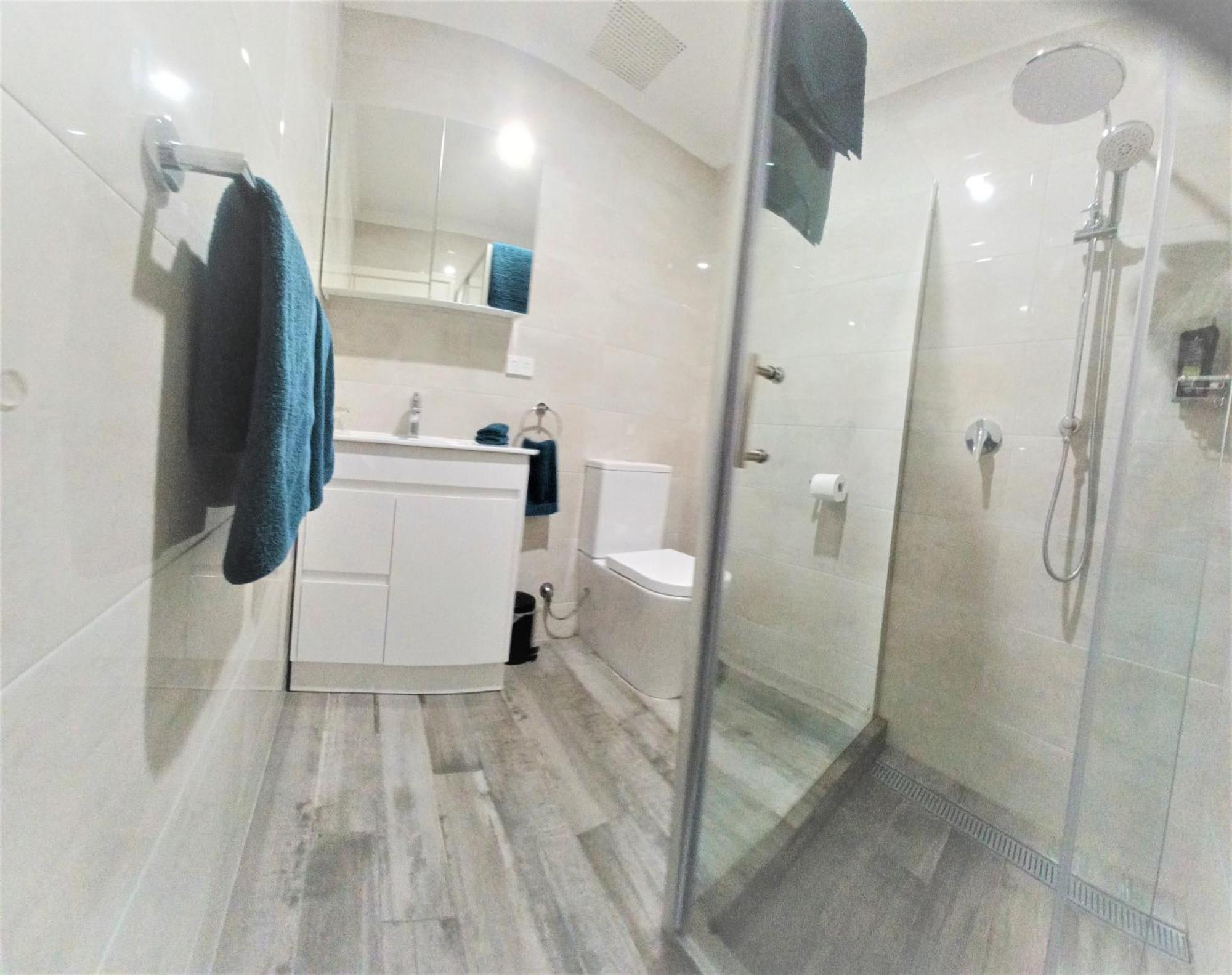 Palm Beach Guest House Рокингем Экстерьер фото